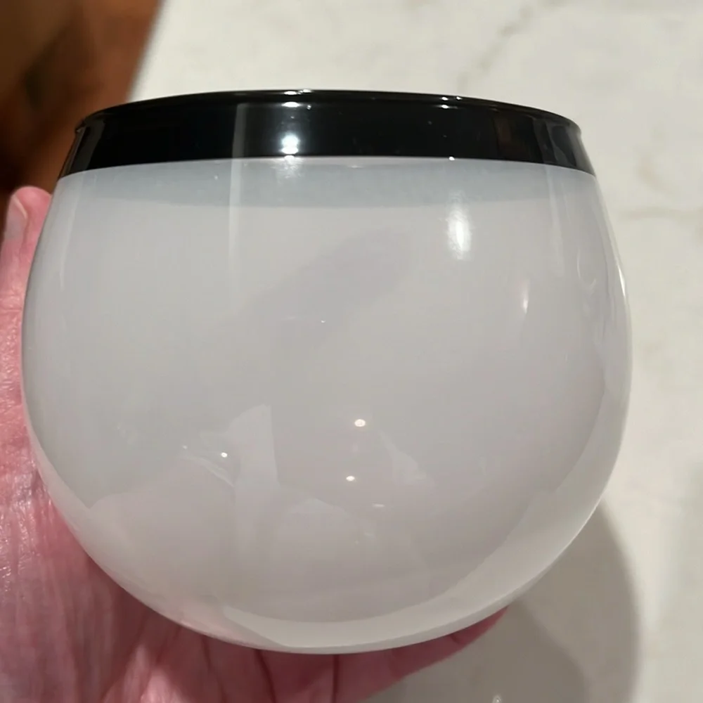 Individual Roly Poly Glasses - White with Thick Black Rim / NWT